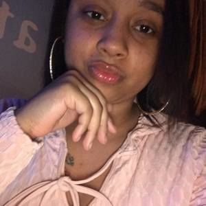 Meet your Posher, Malinda